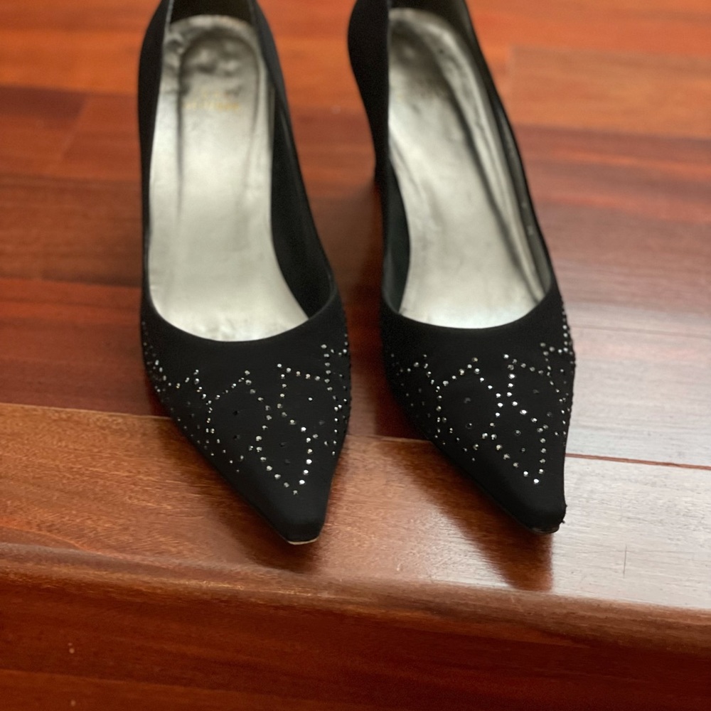 Stuart Weitzman Black Satin pumps with details